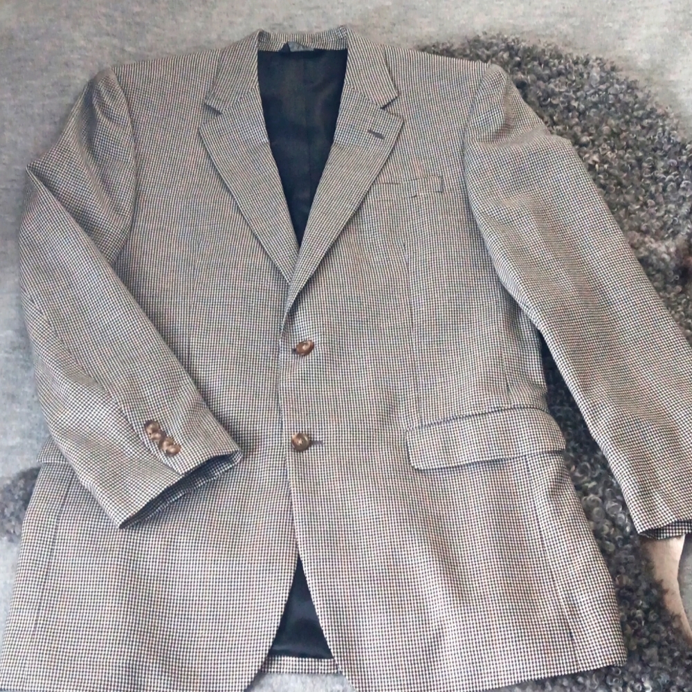 Jos A Bank Silk & Wool Blazer